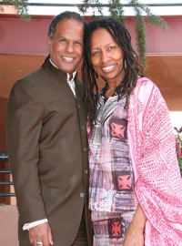 Michael en Ricky Beckwith Michael Beckwith met zijn vrouw Ricky